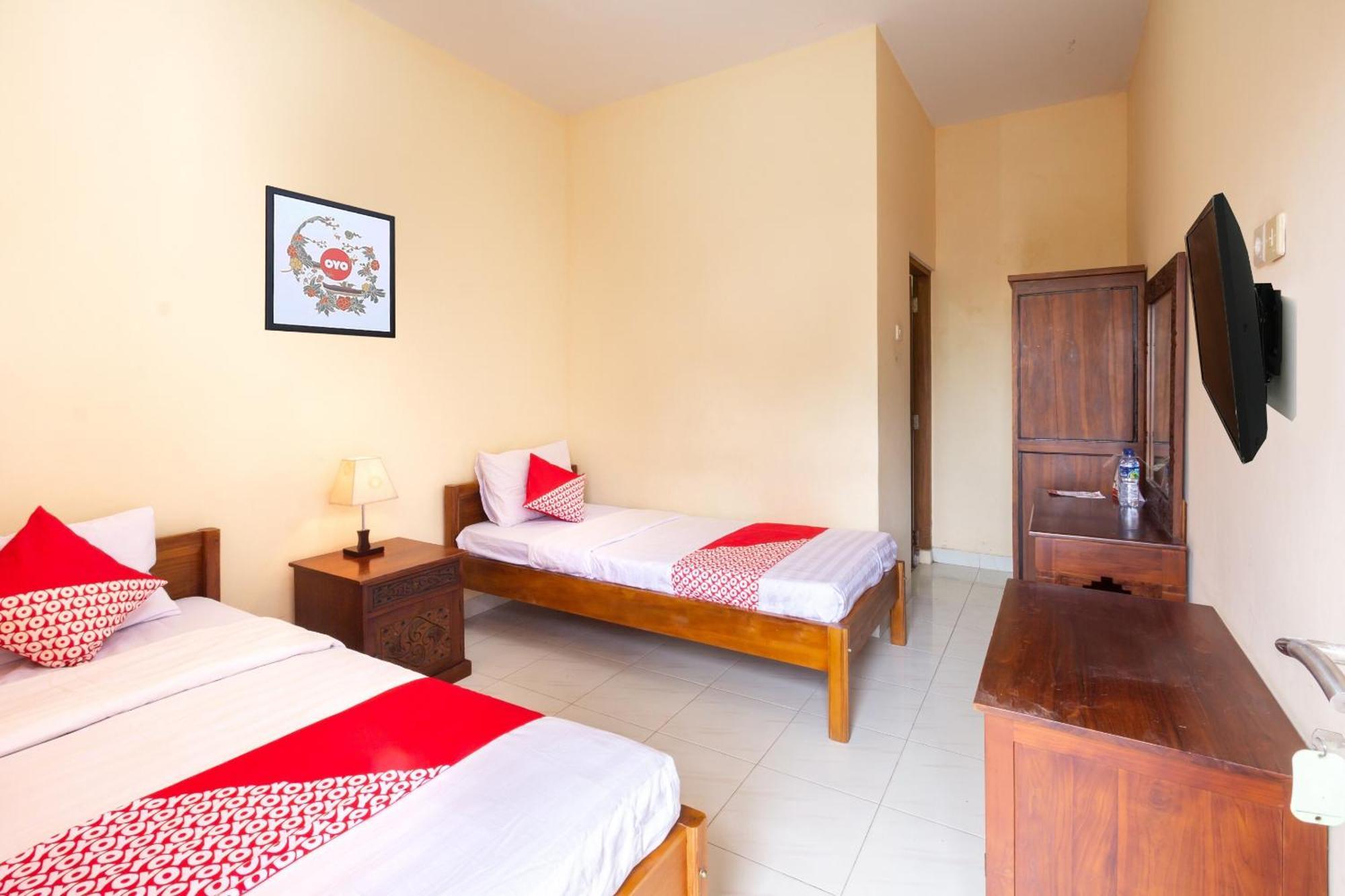 Super Oyo 1150 Omah Ladrang Hotel Kejayan Exterior photo