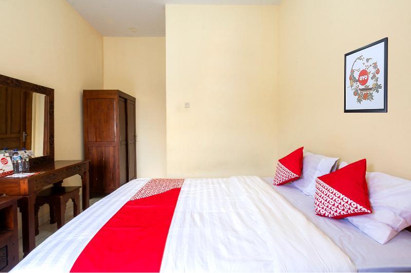 Super Oyo 1150 Omah Ladrang Hotel Kejayan Exterior photo